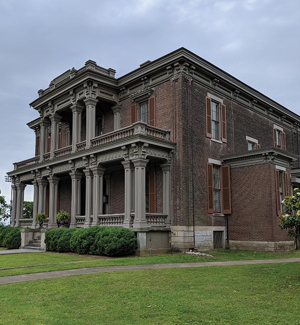 historic homes to tour in tennessee